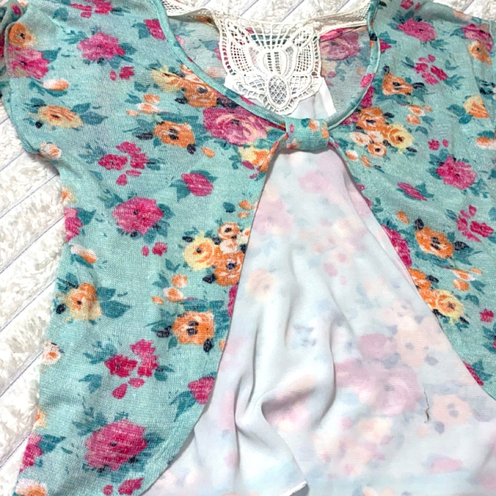 Super cute Blouse